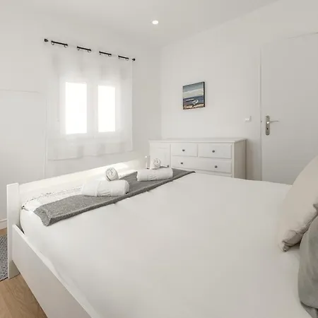 Holiday home Sea Wave *